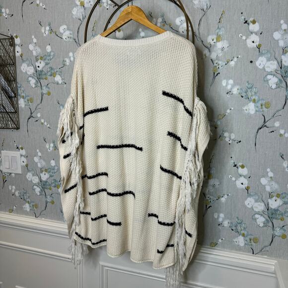 Lucky Brand Cream Cape Sweater with Fringe Accent - Size M/L - Picture 2 of 8